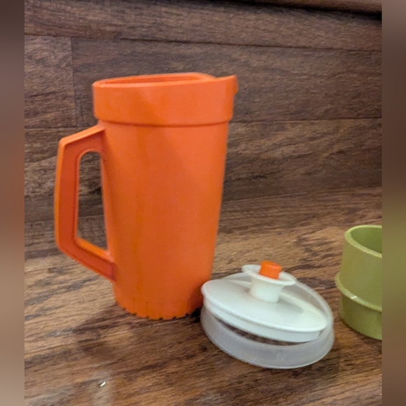 Vintage Tupperware Toy Mugs and  3 piece jug - Picture 3 of 5